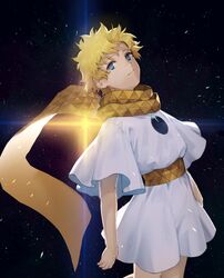  1boy baggy_clothes bangs blonde_hair blue_eyes bright_pupils fate/grand_order fate/requiem fate_(series) glowing gradient highres kouzuki_kei light looking_at_viewer male_focus parted_bangs scarf short_sleeves sky smile solo space star_(sky) star_(symbol) starry_background starry_sky voyager_(fate/requiem) yellow_scarf 