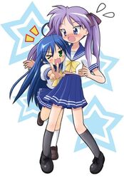  blush get hiiragi_kagami hug hug_from_behind izumi_konata jpeg_artifacts lucky_star midriff school_uniform serafuku star stars sweatdrop twintails v wink 