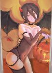  1girl 900p absurdres alternate_costume bag bare_shoulders black_choker black_hair black_legwear blush breasts chainsaw_man choker covered_navel elbow_gloves fake_horns fake_tail fake_wings gloves green_eyes grin hair_between_eyes halloween highres holding holding_bag horns jack-o&#039;-lantern leotard looking_at_viewer reze_(chainsaw_man) short_hair single_thighhigh small_breasts smile solo standing strapless strapless_leotard symbol-only_commentary tail thigh-highs wings 