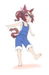  1girl animal_ears bangs bare_arms bare_shoulders barefoot blue_eyes brown_hair commentary_request ear_ribbon full_body horse_ears horse_girl horse_tail looking_to_the_side medium_hair multicolored_hair open_mouth overalls simple_background soles solo split standing standing_on_one_leg standing_split streaked_hair tail tokai_teio tonpuu umamusume white_background younger 