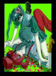  2girls aqua_hair black_eyes commentary_request douk1_1kigire drill_hair green_background grin hatsune_miku highres kasane_teto maid medium_hair mesmerizer_(vocaloid) multiple_girls red_hair short_hair smile suspenders visor_cap 