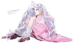  1girl ahoge brown_cardigan brown_shoes cardigan commentary_request full_body grey_eyes grey_hair hair_ornament hairclip highres japanese_clothes kimono long_hair murasaki_(reverseblue) nixta0x0 official_alternate_costume pink_kimono reverseblue_x_re-birthend shoes socks solo twintails very_long_hair white_background white_socks 