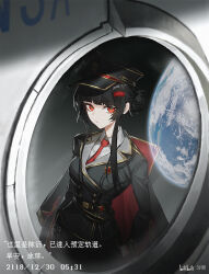  1girl :/ black_hair black_hat black_jacket bright_pupils chinese_commentary closed_mouth collared_shirt commentary_request earth_(planet) hair_bun hand_in_pocket hat highres jacket lingear long_sidelocks long_sleeves looking_outside necktie original planet recording red_eyes red_necktie reflection shirt sidelocks solo translation_request upper_body white_pupils 