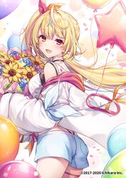  1girl :d ahoge balloon bare_shoulders black_choker blonde_hair blue_shorts bouquet breasts choker cowboy_shot floating_hair flower hair_ornament hair_ribbon heterochromia highres hoshikawa_sara jacket komeshiro_kasu large_breasts long_hair long_sleeves looking_at_viewer looking_to_the_side midriff_peek nijisanji off_shoulder open_mouth orange_eyes red_eyes ribbon shirt short_shorts shorts side_ponytail sleeveless sleeveless_shirt smile solo sunflower virtual_youtuber watermark white_jacket white_shirt wide_sleeves x_hair_ornament 