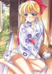  1girl aino_minako back_bow bangs bishoujo_senshi_sailor_moon blonde_hair blue_eyes blush bow collarbone day earrings eyebrows_visible_through_hair floral_print hair_between_eyes hair_bow highres japanese_clothes jewelry kimono long_hair marker_(medium) outdoors parted_lips print_kimono red_bow sitting solo thighs tomoeri traditional_media very_long_hair white_kimono yukata 