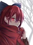  1girl black_shirt blue_bow bow cape commentary_request fall_dommmmmer hair_between_eyes hair_bow highres red_cape red_eyes redhead sekibanki shirt short_hair solo touhou tree upper_body 
