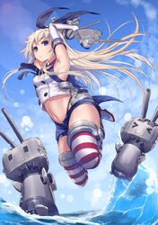  1girl armpits arms_up black_hairband black_panties blonde_hair blue_sky blush breasts clouds commentary_request crop_top day elbow_gloves gloves grey_eyes hairband highleg highleg_panties highres holding holding_weapon kantai_collection long_hair looking_at_viewer midriff navel ocean outdoors panties rensouhou-chan rigging sailor_collar school_uniform serafuku shimakaze_(kantai_collection) short_shorts shorts sky striped striped_legwear thigh-highs turret underwear weapon white_gloves zombie_mogura 