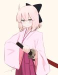  1girl ahoge bangs beige_background black_bow blush bow brown_eyes closed_mouth commentary_request eyebrows_behind_hair fate/grand_order fate_(series) hair_between_eyes hair_bow hakama highres holding holding_sheath holding_sword holding_weapon japanese_clothes katana kimono koha-ace kujou_karasuma long_sleeves looking_at_viewer okita_souji_(fate) okita_souji_(fate)_(all) pink_hair pink_kimono ponytail purple_hakama sheath sheathed signature simple_background smile solo sword weapon wide_sleeves 