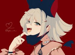  1girl artist_name bandaid bandaid_on_neck barbell_piercing black_mask blonde_hair blue_bandaid blue_eyes bow bracelet detached_wings ear_piercing fangs hair_bow hair_ornament hairclip half-closed_eyes heart heart_hair_ornament heart_print highres industrial_piercing jewelry kagamine_rin looking_at_viewer mask mask_pull mouth_mask piercing pink_bandaid pink_shirt polka_dot polka_dot_hair print_bandaid red_background saliva sharp_teeth shirt signature skellychan solo teeth vampire vampire_(vocaloid) vocaloid wings 