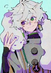  1boy arm_up bead_necklace beads blue_background blush braid crossed_bangs earrings green_eyes hair_between_eyes hanafuda_earrings hand_on_another's_head heterochromia japanese_clothes jewelry kariginu looking_at_another looking_to_the_side magatama magatama_necklace male_focus murakumo_kagetsu murakumo_kagetsu_(1st_costume) necklace nijisanji nploser on_shoulder piercing pom_pom_(clothes) short_hair side_braid sideways_glance simple_background single_braid smile solo upper_body violet_eyes virtual_youtuber watakumo_(murakumo_kagetsu) white_fur white_hair 