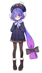  1girl ahoge alternate_costume alternate_hairstyle black_boots black_pantyhose black_skirt blue_coat blue_eyes blue_hair blue_hat blue_mittens blue_scarf blunt_bangs boots bow chaakusu closed_mouth coat commentary_request duffel_coat eel_hat full_body fur-trimmed_boots fur_trim glasses hair_between_eyes hair_bow hair_ornament hairclip hands_on_own_chest hat hat_ribbon highres large_hat long_hair long_sleeves looking_at_viewer low-tied_long_hair low_ponytail mittens mortarboard otomachi_una otomachi_una_(talkex) pantyhose plaid_bow pleated_skirt ponytail red-framed_eyewear ribbon scarf semi-rimless_eyewear simple_background skirt solo standing striped_ribbon talkex under-rim_eyewear very_long_hair voiceroid white_background white_ribbon 