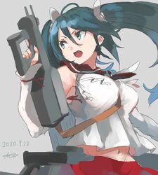  1girl brown_sailor_collar commentary_request cowboy_shot dated detached_sleeves green_eyes green_hair grey_background gun highres isuzu_(kantai_collection) kantai_collection long_hair looking_to_the_side pleated_skirt red_skirt sailor_collar school_uniform serafuku signature simple_background skirt solo sunday_aki twintails weapon 