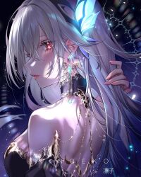  1girl alternate_costume artist_name back bare_shoulders blush breasts butterfly_hair_ornament closed_mouth detached_sleeves earrings expressionless genshin_impact grey_hair hair_between_eyes hair_ornament highres jewelry long_hair looking_at_viewer moonlight necklace pink_eyes ringeko-chan skirk_(genshin_impact) solo upper_body very_long_hair 