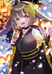  1girl :d aerial_fireworks animal_ears bare_shoulders black_choker black_gloves black_hairband black_kimono black_sleeves blush breasts brown_eyes brown_hair chaos_zero_nightmare choker clouds commentary_request detached_sleeves fingerless_gloves fireworks flower food frilled_sleeves frills gloves hair_flower hair_ornament hairband holding holding_food japanese_clothes kimono kou_hiyoyo lantern long_sleeves looking_at_viewer medium_breasts night obi on_head paper_lantern rabbit_ears sash short_hair skewer sky sleeveless sleeveless_kimono smile solo star_(sky) starry_sky teeth upper_teeth_only veronica_(chaos_zero_nightmare) wide_sleeves yellow_flower 