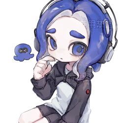  1boy black_jacket black_shorts blue_eyes colored_tips cuervo_125 headphones highres jacket looking_at_viewer male_focus medium_hair multicolored_hair octoling octoling_boy octoling_player_character open_mouth purple_hair sad shorts simple_background solo splatoon_(series) splatoon_3 tearing_up tentacle_hair thick_eyebrows two-tone_hair upper_body watermark wavy_hair white_background white_jacket 