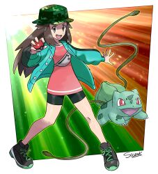 1girl absurdres aqua_jacket bag bike_shorts black_jacket black_shoes black_shorts brown_eyes brown_hair bucket_hat bulbasaur camouflage_hat commentary_request fangs green_background grey_bag hat highres holding holding_poke_ball jacket leaf_(pokemon) leaf_(sygna_suit)_(pokemon) light_rays looking_at_viewer multicolored_jacket open_mouth outside_border outstretched_arm pink_shirt plant poke_ball pokemon pokemon_firered_and_leafgreen pokemon_masters_ex red_background red_eyes shirt shoes short_shorts shorts siczak signature smile sunbeam sunlight teeth two-tone_background two-tone_jacket upper_teeth_only vine_whip vines white_trim 