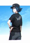  1boy absurdres baseball_cap black_shirt blue_eyes blue_hair bracelet from_behind hand_on_hip hat hayate_immelmann highres jewelry looking_back macross macross_delta mosako shirt sky solo 