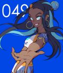  1girl aqua_hair armlet belly_chain bike_shorts black_hair blue_background blue_eyes blue_eyeshadow commentary dark_skin earrings eyelashes eyeshadow glint gym_leader hair_bun highres hoop_earrings jewelry long_hair makeup mohazzing multicolored_hair nessa_(pokemon) number pokemon pokemon_(game) pokemon_swsh smile solo spread_fingers teeth two-tone_hair 