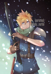  1boy absurdres blonde_hair blue_eyes blue_jacket brown_gloves closed_mouth cloud_strife commentary_request cowboy_shot crisis_core:_final_fantasy_vii final_fantasy final_fantasy_vii gloves green_scarf gun highres holding holding_gun holding_weapon jacket korean_commentary looking_at_viewer male_focus rifle roptooo scarf shinra_infantry_uniform snowing solo spiky_hair twitter_username upper_body weapon 