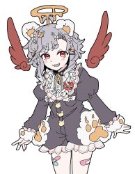  1other ahoge animal_ears bandaid bandaid_on_leg bear_ears black_collar blush_stickers collar commentary detached_wings farine_(vtuber) flower grey_hair grin hair_flower hair_ornament hairpin halo heart heart_in_eye highres indie_virtual_youtuber juliet_sleeves long_sleeves looking_at_viewer melting_halo multiple_hairpins name_tag puffy_sleeves red_eyes red_wings sharp_teeth short_eyebrows short_hair side_part simple_background smile solo spiked_collar spikes standing symbol_in_eye teeth untranslatable_commentary virtual_youtuber white_background wings yagidon yellow_halo 