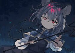  animal_ear_fluff animal_ears black_dress blue_background blue_capelet capelet closed_mouth commentary dowsing_rod dress glowing glowing_eye grey_hair hall_jion holding holding_rod jewelry long_sleeves looking_at_viewer medium_hair mouse_ears mouse_girl mouse_tail nazrin pendant red_eyes rod shirt star-shaped_pupils star_(symbol) symbol-shaped_pupils tail touhou white_shirt 