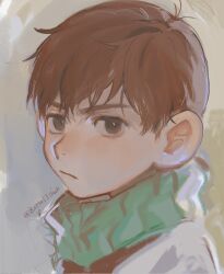  1boy :/ brown_eyes brown_hair chilchuck_tims closed_mouth commentary_request dungeon_meshi green_scarf looking_at_viewer male_focus parted_hair portrait scarf shirt solo twitter_username white_shirt yu_(zatta13chan) 