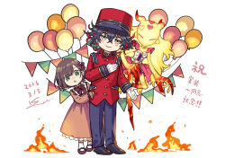  1boy 2girls balloon bell-boy_hat bellhop_uniform black_hair bow brown_hair commentary_request curly_hair dante_alighieri_(fate) deformed demon_horns dress efreet_(fate) eleanor_(fate) elemental_(creature) fate/grand_order fate_(series) fire fire_elemental floating full_body ginny_(fate) green_eyes grey_eyes hair_bow hat highres horns jacket long_sleeves medium_hair multicolored_hair multiple_girls official_artist_extra pants red_hair shirahama_kamome smile spirit standing two-tone_hair 