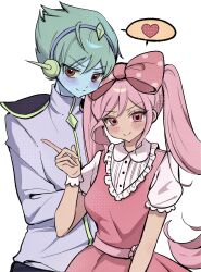  1boy 1girl aqua_hair arm_guards belt blue_skin blush bow breasts buttons captain_spaceboy closed_mouth colored_sclera colored_skin commentary_request double-parted_bangs dress frilled_shirt frills hair_between_eyes halftone hand_up headphones heart hetero highres index_finger_raised korean_commentary large_bow long_hair long_sleeves looking_at_viewer looking_to_the_side medium_breasts no_cape omori peter_pan_collar pinafore_dress pink_belt pink_bow pink_dress pink_eyes pink_hair polka_dot polka_dot_bow puffy_short_sleeves puffy_sleeves purple_shirt red_eyes shared_speech_bubble shirt short_sleeves sidelocks simple_background sleeveless sleeveless_dress smile speech_bubble spoken_heart sweetheart_(omori) turtleneck twintails upper_body white_background white_shirt wktdms1 yellow_sclera zipper 
