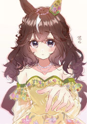  1girl absurdres animal_ears bare_shoulders blush breasts brown_hair closed_mouth collarbone commentary_request curren_bouquetd'or_(umamusume) detached_sleeves dress ear_covers floral_print floral_print_dress hair_between_eyes highres horse_ears horse_girl jewelry long_hair looking_at_viewer morizu929 necklace official_alternate_costume print_dress see-through_clothes see-through_sleeves simple_background single_ear_cover solo umamusume yellow_dress 