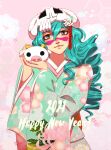  1girl 2021 absurdres alternate_costume alternate_hairstyle animal bleach blue_kimono cow drill_hair facial_mark female floral_print green_hair grey_eyes hair_between_eyes happy_new_year highres holding holding_animal japanese_clothes kimono looking_at_viewer nelliel_tu_odelschwanck new_year pink_background print_kimono skull_on_head solo tsukizawr 