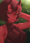  1girl bare_arms bare_shoulders blurry blurry_background breasts brown_hair closed_mouth depth_of_field green_background hand_up horns kidouko_(zakusi) looking_at_viewer medium_breasts oni oni_horns orange_eyes original red_oni red_skin short_hair solo upper_body zakusi 