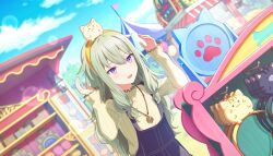  1girl black_hairband blue_sky blurry bokeh clouds colorful_palette depth_of_field game_cg green_hair hair_between_eyes hairband highres jewelry kusanagi_nene long_hair necklace official_art paw_print project_sekai sky solo sweater third-party_source violet_eyes yellow_hairband yellow_sweater you_are_my_hero!!_(project_sekai) 