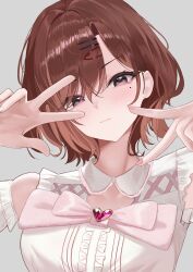  1girl absurdres blush bow bowtie breasts brown_hair center_frills changgong8745 chinese_commentary closed_mouth commentary_request detached_sleeves double_v double_w frills grey_background hair_ornament hairclip head_tilt highres higuchi_madoka idolmaster idolmaster_shiny_colors looking_at_viewer medium_breasts mole mole_under_eye nail_polish pink_bow pink_bowtie shirt short_hair simple_background solo upper_body v v_over_eye violet_eyes w 