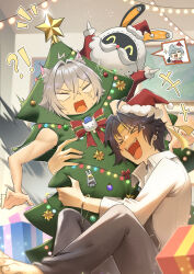  >_< 2boys :d absurdres animal_ear_fluff animal_ears asaba_harumasa bangboo_(zenless_zone_zero) black_hair black_necktie black_pants blank_eyes bracelet christmas_lights christmas_ornaments christmas_tree_costume fangs gift grey_hair hat highres hug jewelry kuro_tsubasa male_focus multiple_boys necktie notice_lines open_mouth pants ribbon santa_costume santa_hat seth_lowell shirt short_hair smile spoken_character string_of_light_bulbs surprised sweatdrop tail teeth thumbs_up white_shirt wise_(zenless_zone_zero) wolf_ears xd yellow_ribbon zenless_zone_zero 