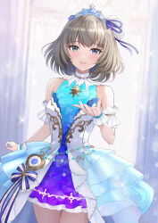  1girl alternate_costume armband bare_shoulders blue_dress blue_eyes blush brown_hair commentary_request cowboy_shot dress frilled_armband frilled_wrist_cuffs frills gradient_clothes gradient_dress green_eyes hair_ribbon heterochromia highres idolmaster idolmaster_cinderella_girls kirifrog looking_at_viewer medium_hair mole mole_under_eye multicolored_dress open_hand purple_dress purple_ribbon ribbon silver_tiara skirt skirt_set smile solo sparkle takagaki_kaede thigh_gap tiara white_dress white_ribbon wrist_cuffs 