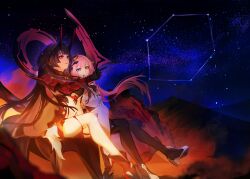  2girls black_gloves blue_eyes blunt_bangs chinese_commentary closed_mouth commentary_request constellation couple dreaming-of-flying-free elysia_(honkai_impact) from_side gloves hair_ornament high_heels highres honkai_(series) honkai_impact_3rd horns index_finger_raised looking_to_the_side looking_up mecha_pilot_suit multiple_girls night outdoors purple_hair raiden_mei raiden_mei_(herrscher_of_thunder) red_horns sitting sky star_(sky) suit thigh-highs violet_eyes wavy_hair yuri 