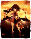  bird black_hair crow geta hat leaf leaves maple_leaves red_eyes shameimaru_aya suzushiro_kurumi tengu-geta touhou 