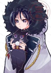  1boy aiguillette animal animalization armor black_cat black_hair blunt_ends bright_pupils cat choppy_bangs closed_mouth coat commentary_request eyeliner fatui_coat feathers fur-trimmed_coat fur-trimmed_hood fur_trim gem genshin_impact highres holding holding_animal holding_cat hood hood_up izu_114514 japanese_armor kote kurokote lapels makeup male_focus person_and_animalization pom_pom_(clothes) red_eyeliner red_gem scaramouche_(cat)_(genshin_impact) scaramouche_(genshin_impact) solo string upper_body violet_eyes watermark watermark_grid white_background white_coat white_pupils yellow_feathers 