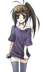  bare_shoulders genderswap kyonko ponytail side_ponytail suzumiya_haruhi_no_yuuutsu t-shirt thigh-highs thighhighs zettai_ryouiki 
