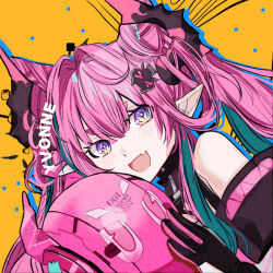  1girl :d arknights arknights:_endfield b_maozi bare_shoulders black_gloves black_horns blue_eyes blush character_name commentary_request drop_shadow fang film_grain gloves green_hair hair_between_eyes hair_intakes holding horns long_hair open_mouth pink_gloves pink_hair pink_horns pointy_ears robot skin_fang smile solo split_mouth yellow_background yvonne_(arknights) 