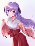  1girl bangs bare_shoulders blush breasts closed_mouth commentary_request curled_horns detached_sleeves eyebrows_visible_through_hair grey_background hair_between_eyes hakama hanyuu highres higurashi_no_naku_koro_ni horns japanese_clothes kimono long_hair long_sleeves looking_at_viewer pink_sleeves purple_hair red_hakama ribbon-trimmed_sleeves ribbon_trim seungju_lee sleeveless sleeveless_kimono small_breasts smile solo upper_body very_long_hair violet_eyes white_kimono wide_sleeves 