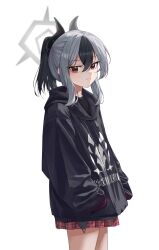  1girl absurdres black_hair black_hoodie black_horns blue_archive commentary cowboy_shot demon_girl demon_horns from_side grey_hair grey_halo halo hands_in_pockets highres hood hoodie horns kayoko_(blue_archive) light_smile long_sleeves looking_at_viewer looking_to_the_side manjie multicolored_hair plaid_clothes plaid_skirt ponytail print_hoodie red_eyes red_skirt simple_background skirt solo two-tone_hair white_background 