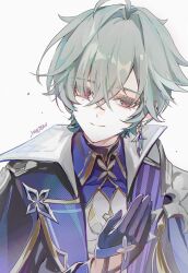  1boy absurdres armor black_choker black_gloves blue_eyes blue_shirt bright_pupils choker collared_shirt crossed_bangs eyes_visible_through_hair genshin_impact gloves gold_trim green_eyes green_hair hair_between_eyes hand_on_own_chest highres jewelry knight lohen_(genshin_impact) male_focus mole mole_under_eye red_eyes shirt shoulder_armor silver_trim simple_background smile solo tassel upper_body watermark white_background white_pupils yanjem 