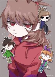  4girls animification antenna_hair bad_id bad_twitter_id blue_hoodie border bow bow_hairband brown_background brown_hair chibi chibi_inset commentary cutout_eyelashes drawstring eddsworld ell_(eddsworld) english_commentary green_hoodie green_jacket hair_bobbles hair_ears hair_ornament hairband hollow_eyes hood hood_down hoodie inactive_account inverted_eyelashes jacket jitome long_hair long_sleeves looking_at_viewer matilda_(eddsworld) medium_hair multiple_girls omochi_ud open_clothes open_jacket orange_hair ponytail purple_bow purple_hairband purple_hoodie red_eyes red_hoodie short_hair simple_background smile solo_focus sparkle tamara_(eddsworld) topknot tori_(eddsworld) upper_body white_border 