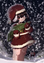  1girl :3 absurdres animal_ears bell blush blush_stickers closed_mouth gloves hat highres inaba_tewi looking_at_viewer night outdoors rabbit_ears rabbit_girl red_eyes red_gloves riiya_(riiya932) santa_costume santa_hat smile snowing solo touhou 