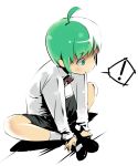  aki_toshi androgynous green_eyes green_hair me os short_hair shorts 