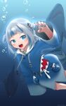  1girl blue_eyes blue_hair blue_nails bubble claw_pose fukami_ushio gawr_gura highres hololive hololive_english hood hoodie looking_to_the_side multicolored_hair open_mouth shark sharp_teeth silver_hair solo streaked_hair swimming teeth two_side_up underwater virtual_youtuber 