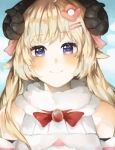  1girl animal_ears bangs bare_shoulders blonde_hair blue_sky blush bow bowtie brooch closed_mouth commentary day eyebrows_visible_through_hair fur_collar hair_between_eyes hair_ornament hairclip hololive horns jewelry long_hair looking_at_viewer nadekoi neck_ribbon red_bow red_neckwear red_ribbon ribbon sheep_ears sheep_girl sheep_horns short_hair sky smile solo upper_body violet_eyes virtual_youtuber 