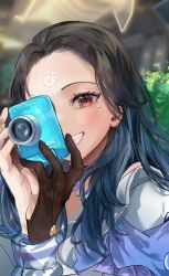  1girl absurdres archery_shooting_glove astral_express_(honkai:_star_rail) black_choker black_gloves black_hair blue_hair blue_jacket brown_eyes camera choker cosplay crescent crescent_facial_mark facial_mark gloves gradient_hair grin highres holding holding_camera honkai:_star_rail honkai_(series) jacket jewelry kanako_(fuwachu) long_hair long_sleeves looking_at_viewer march_7th_(honkai:_star_rail) march_7th_(honkai:_star_rail)_(cosplay) march_7th_(preservation)_(honkai:_star_rail) multicolored_hair partially_fingerless_gloves pendant_choker shirt single_glove skyler_davenport smile solo teeth voice_actor_connection white_shirt 