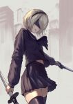  1girl absurdres alternate_costume black_blindfold black_hairband black_legwear black_serafuku black_skirt blindfold building dual_wielding grey_hair hairband highres holding holding_sword holding_weapon katana midriff midriff_peek navel nier_(series) nier_automata parted_lips school_uniform serafuku skirt solo sword thigh-highs uniform weapon yasu_(segawahiroyasu) yorha_no._2_type_b 